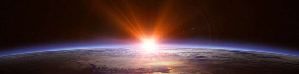 Weltraumexperimente werden am Boden in Ultrahochvakuum-Laboren vorbereitet, um die Bedingungen im Orbit reproduzierbar zu simulieren. Dazu werden Turbomolekularpumpen, eine Steuerung sowie maßgeschneiderte Vakuumkammern kombiniert. 