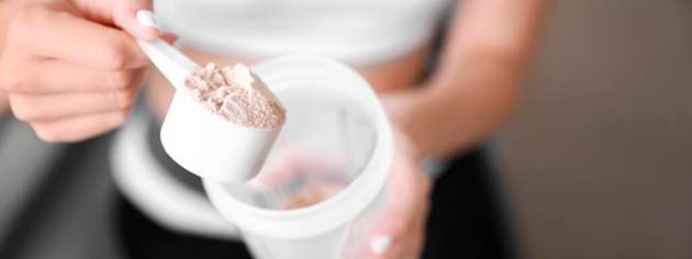 Entscheidend für das Pulvermischen in der NEM-Produktion sind Homogenität, Produktsicherheit und reproduzierbare Qualität in jeder Charge.