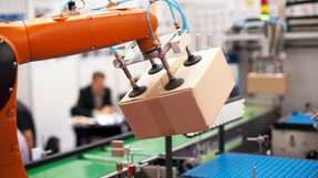 Rekordproduktion, aber schwächelnde Aufträge: Die Nahrungsmittel- und Verpackungsmaschinenbranche feiert im Jahr 2025 einen Höchststand – und blickt zugleich mit Sorge auf das Jahr 2026.