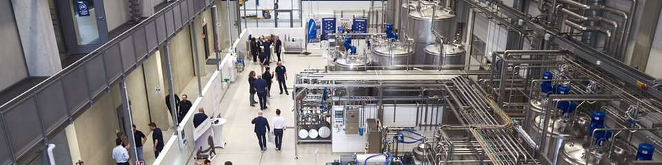 Das neue Process Center ermöglicht es, Trennprozesse von ersten Labortests bis zum Technikumsmaßstab unter praxisnahen Bedingungen zu entwickeln und zu optimieren.