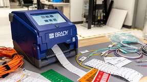 Der i4311 von Brady setzt mit 101,60 mm einen neuen Maßstab für die maximale Etikettenbreite für vernetzte Etikettendrucksysteme.