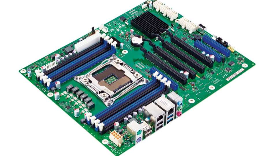 Fujitsu ATX-Mainboard D3348-B