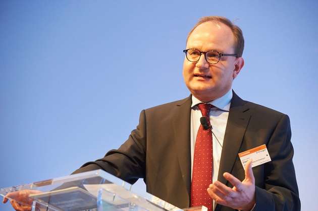 Prof. Dr. Ottmar Edenhofer, stellvertretender Direktor und Chefökonom des Potsdam-Institut für Klimafolgenforschung: „Wir brauchen CCS, weil die Kohlevorräte gewaltig sind.“