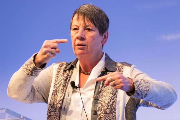 Bundesumweltministerin Dr. Barbara Hendricks: „Es wird eine scharfe Begrenzung der Fracking-Möglichkeiten in Deutschland geben.“ 