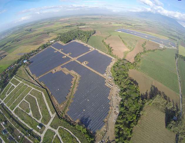 ... und San-Carlos-Solar-Energy-III-Anlage auf den Philippinen.