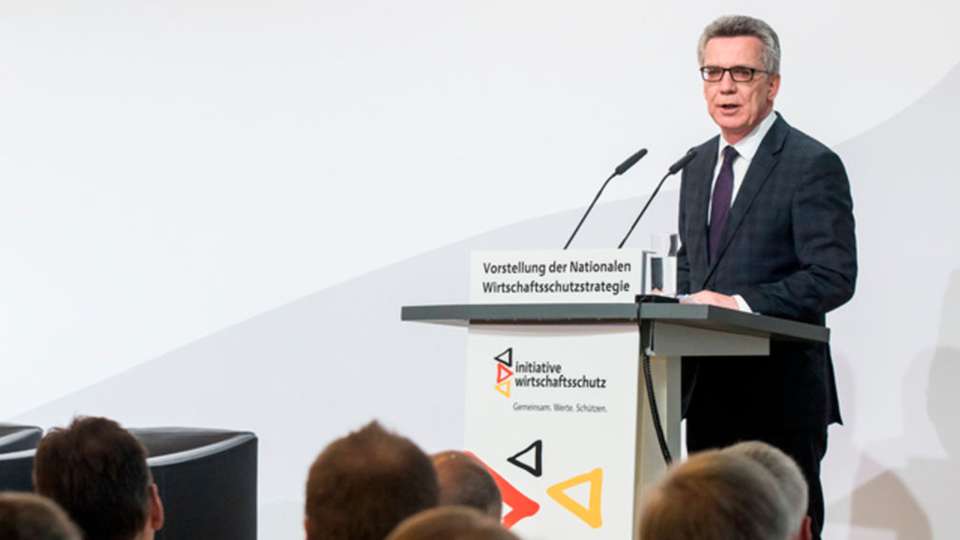 Bundesinnenminister Dr. Thomas de Maizière bei seiner Rede zur Initiative Wirtschaftsschutz.