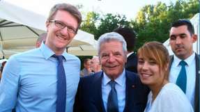 Bundespräsident Gauck zusammen mit FiN Projektleiter Christoph Raquet (PPC) und Innovationsmanagerin Marilen Ronczka (PPC)