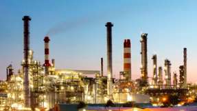 
                        
                        
                          Anspruchsvolle Petrochemie: Ein Großprojekt mit 2.500 Messstellen war der Anstoß für die Weiterentwicklung der elektrischen Prozessthermometer.
                        
                      