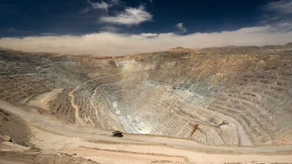 Die Chuquicamata-Mine in den chilenischen Anden verfügt über die stärkste Bandförderanlage der Welt.
