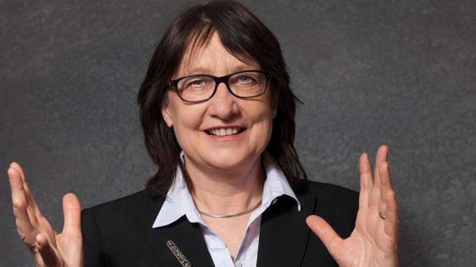 
                        
                        
                          „Wir arbeiten nicht symptomatisch, sondern bekämpfen die Ursache. Unsere Hautpflege-Produkte wird jeder Mensch einsetzen können.“
Dr. Christine Lang, Organo Balance
                        
                      