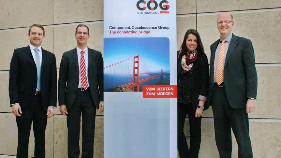 Von links nach rechts: Ulrich Ermel Vorstandsvorsitzender des COG, Axel Wagner, Anke Bartel und Dr. Christian Gerber stellvertretender Vorstandsvorsitzender des COG