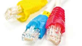 Ethernet-basierende Kommunikationstechniken gibt es viele in der Fertigung.