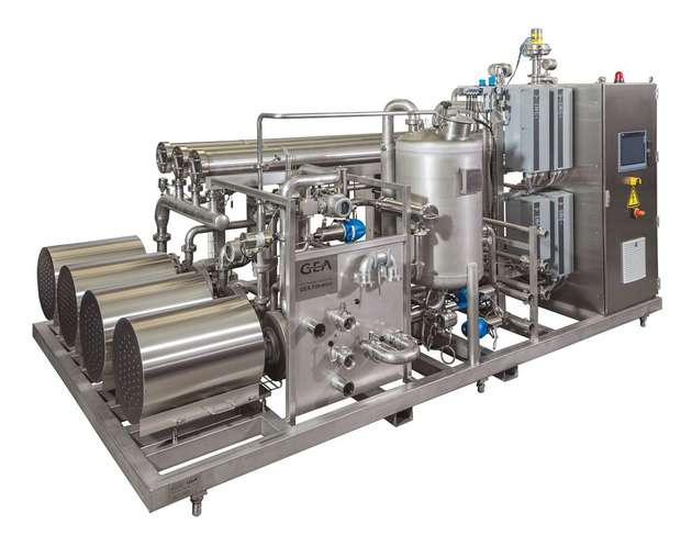 Zur Herstellung von alkoholfreien Bieren bietet Gea neben Verdampfungsanlagen die Batchverarbeitung mittels Umkehrosmose/Membranfiltration für 2,5 hl/h bis 10 hl/h an. Sie arbeitet bei Temperaturen unter 10 °C und senkt den Alkoholgehalt von 5 auf 0,5 Vol.-%.