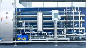
                        
                        
                          Beispiel für Effizienz: Diese Hydronomic-RO-Wasseraufbereitungsanlage von Krones genügt den Effizienzanforderungen des Enviro-Managementsystems.
                        
                      