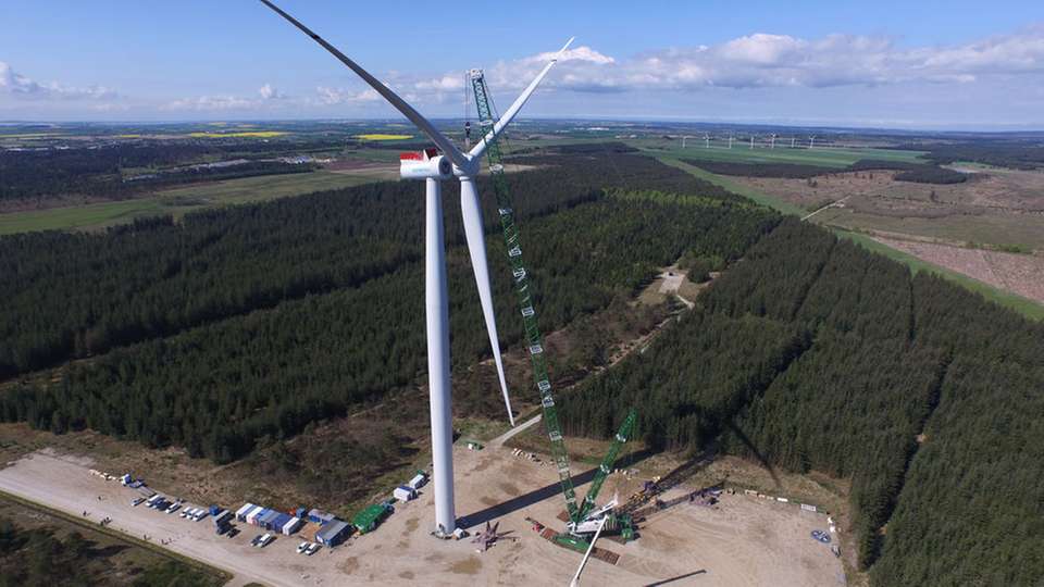 Prototyp: Die Testanlage in Dänemark wurde nur wenige Monate nach der Produktvorstellung auf der Messe EWEA Offshore errichtet.