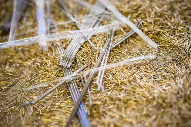 Herz aus Stahl: Stahl- und Kunststofffasern geben dem neuen Spritzbeton seine Stabilität.