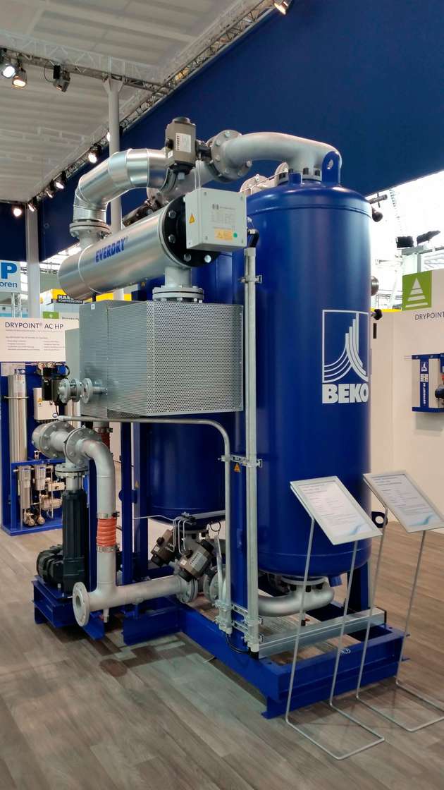 Der warmregenerierende Adsorptionstrockner Everdry ist auf der ComVac 2017 am Stand zu sehen.
