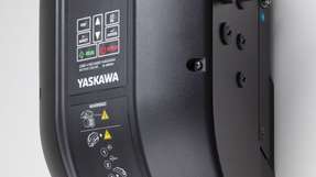 Der Frequenzumrichter V1000 MMD zeichnet sich durch ein platzsparendes Design aus.