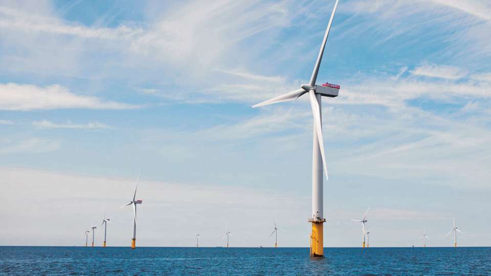 Superlative auf See: 160 Windenergieanlagen und 576 MW Leistung machen das Offshore-Windkraftwerk Gwynt y Mor zum zweitgrößten Offshore-Park der Welt.