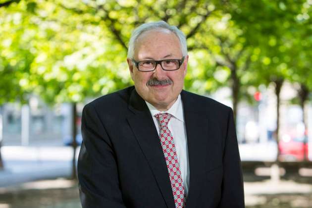 Michael Ziesemer ist seit 13 Jahren Mitglied des ZVEI-Vorstands, seit 2008 als Vizepräsident und ab 2014 Präsident - in dieses Amt wurde er nun wiedergewählt.