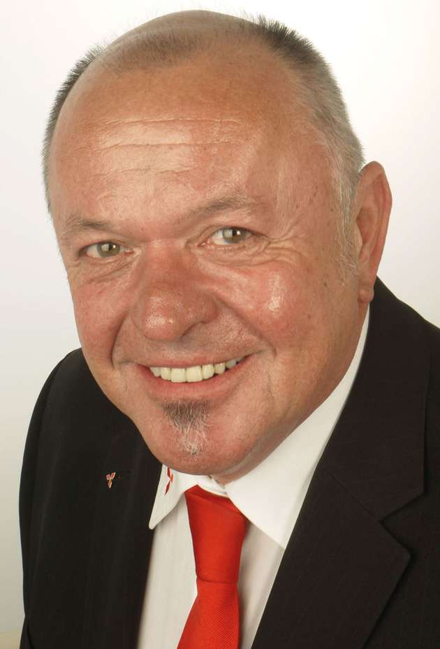 „Kunden wie Eutect sind für uns auch deshalb so wertvoll, weil sie unseren Expertenpool durch spezielles Prozesswissen bereichern", erläutert Wolfram Zielke, Key Account Manager der Robotersparte von Mitsubishi Electric, die Zusammenarbeit.
