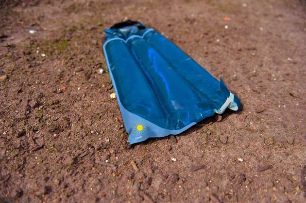 Ein Sonnensymbol auf dem Sack zeigt an, wenn genügend UV-Licht für die Wasseraufbereitung vorhanden ist.