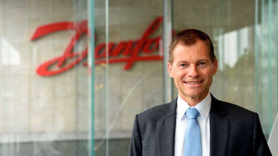 „Ich freue mich auf die neuen Aufgaben, denen ich mit großem Respekt nachgehen werde. Außerdem freue ich mich, die Entwicklung von Danfoss gemeinsam mit dem starken Team und dem Vorstand von Danfoss weiter voranzutreiben“, sagt der neue Danfoss-CEO Kim Fausing.