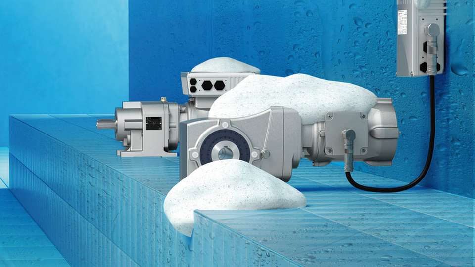 Washdown-optimierte Leichtmetallantriebe mit Nsd Tuph ermöglichen eine effiziente Reinigung von Anlagen in der Getränkeindustrie.