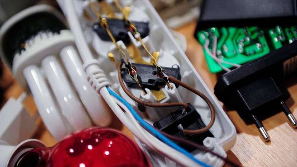 Riskanter Ramsch: Lebensgefährliche LEDs und mehr