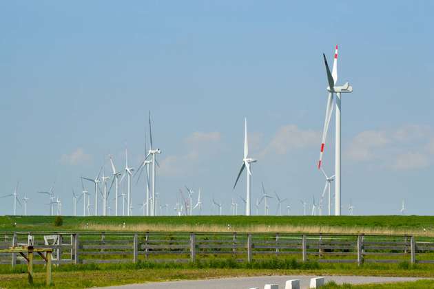 Natürlich wird auch das Aushängeschild für den hohen Norden, die Windkraft, bedient. Deutschlandweit hat GP-Joule insgesamt rund 150 Megawatt Leistung anhand eigener Windkraftanlagen installiert und betreut und überwacht knapp 145 Megawatt im ganzheitlichen 24-Stunden Monitoring.
