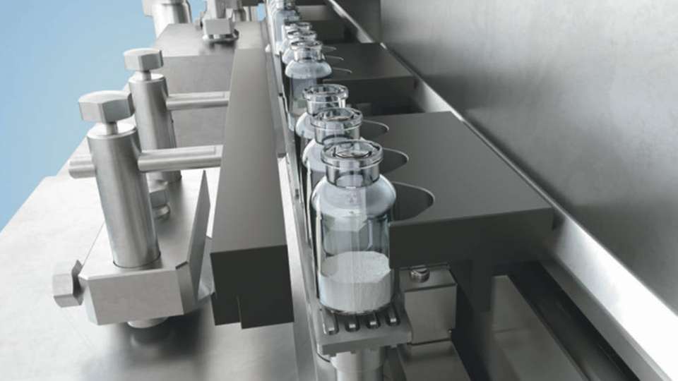 Mit der AFG 5000 hat Bosch eine Maschinenplattform für die sterile Abfüllung von Pulvern in Glas-Vials mit einer großen Bandbreite an Ausführungen entwickelt. 