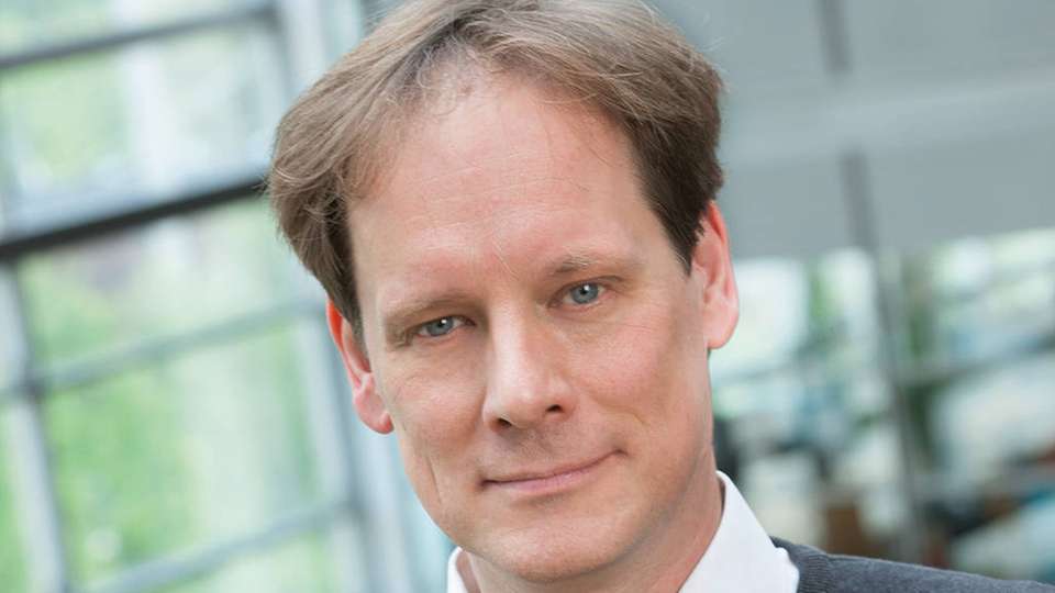 Dr. Sönke Kock, Digital Leader Drives bei ABB, spricht mit publish-industry über die Umsetzung des Digital Twins.