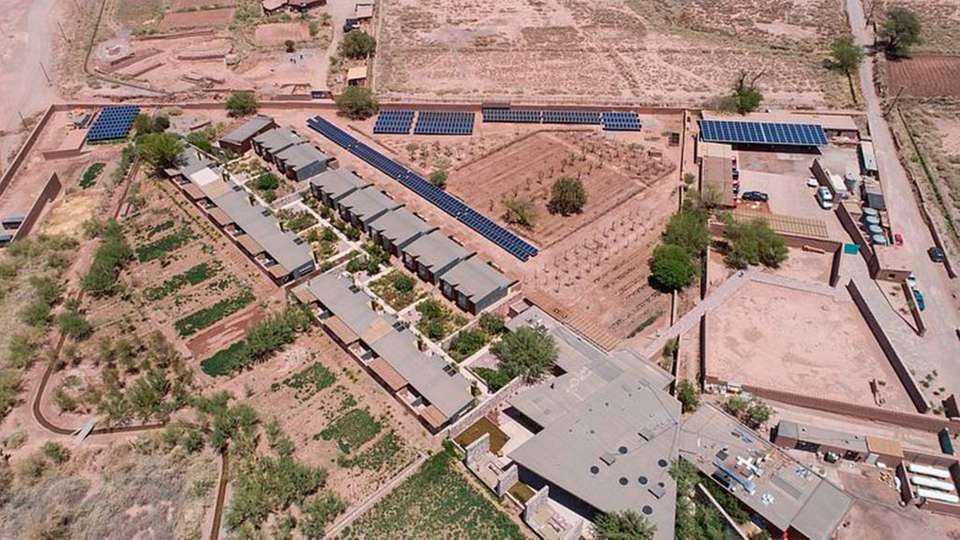 Die Photovoltaikanlage des Tierra Atacama Hotel & Spa.