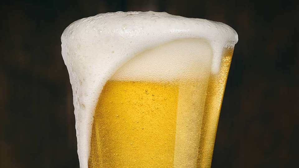 Craft-Biere sind im Trend. Aufgrund der hohen Nachfrage hat eine Brauerei in Großbritannien in eine neue Abfüll- und Etikettiermaschine investiert. 