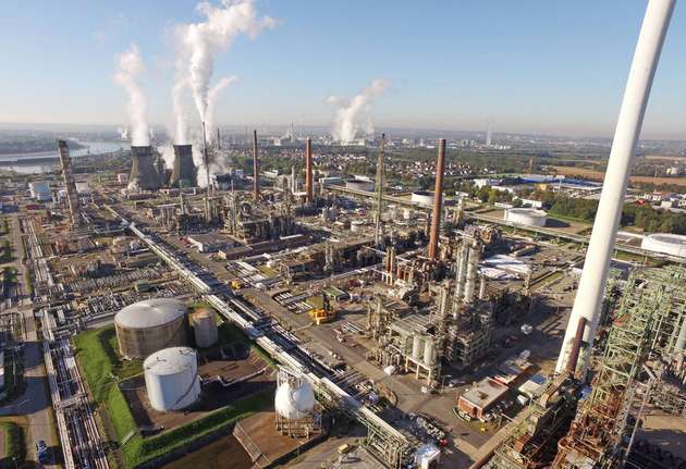 Die Rheinland Raffinerie steht im Fokus eines Projekts, bei dem Shell und ITM Power die weltgrößte Power-to-Gas-Anlage errichten wollen.
