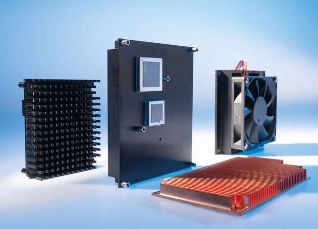 (3) Kühlung für Embedded Der Anspruch an immer kleinere Embedded-Systeme mit dennoch höherer Rechenleistung sorgt für einen Bedarf an passenden Kühllösungen. Ein umfassendes Angebot an solchen zeigt CTX Thermal Solutions auf der Embedded World 2018. Darunter finden sich kühlende Gehäuse, Heatspreader-Lösungen mit integrierten Heatpipes und komplette Sets aus Kühlkörper, Isolierungen, Montagebolzen, Schrauben im Blister verpackt.