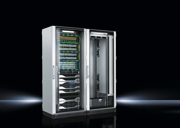 Das Rittal Edge Data Center besteht aus zwei Rittal TS IT-Racks sowie auf den jeweiligen Einsatzzweck abgestimmten Modulen für Klimatisierung, Energieverteilung, USV, Brandschutz, Monitoring und Zugriffsschutz.
