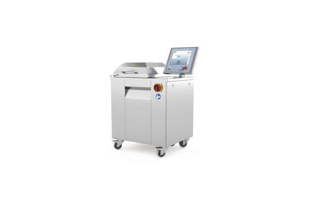 Die Kammermaschine C 300 TC ermöglicht das sichere Verpacken von medizinischen Sterilgütern in Beuteln. 
