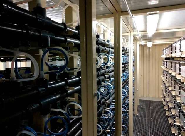 Die neue Redox-Flow-Batterie bietet eine Leistung von 120 kW bei einer Speicherkapazität von 400 kWh.