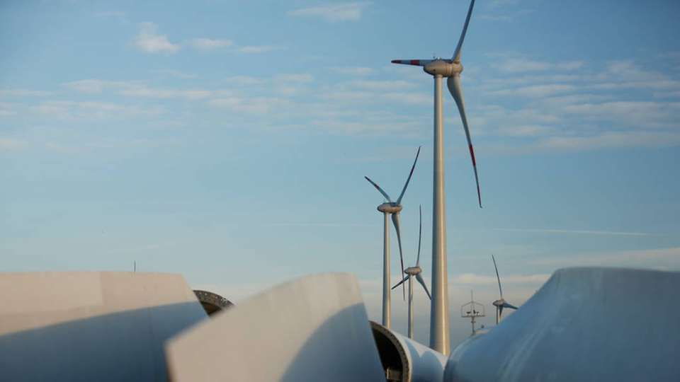 Repowering, wie es hier im Windpark Holssel durchgeführt wurde, könnte in den kommenden Jahren für viele Windkraftanlagen eine Option werden.