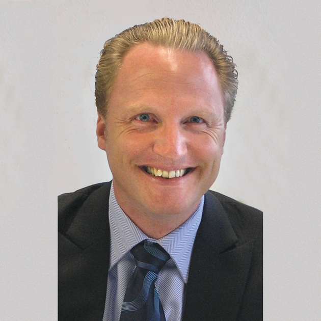 „Mein Höhepunkt der Achema lag schon am Freitag vor Messebeginn. An dem Tag konnten wir unsere neuen digitalen Services auf dem Stand in Betrieb nehmen und die Funktionalitäten der aufregenden Entwicklungen ausprobieren. Das Thema Digitalisierung wird auch 2021 noch aktuell sein. Die Techniken und damit die Möglichkeiten sind noch nicht ausgereizt. Wir stehen noch am Anfang einer Reise, die weit mehr als Produkte und Services umfasst, auch die Kommunikation zwischen Menschen sowie zwischen Menschen und Maschine, kaufmännische Interaktion zwischen Unternehmen, Dokumentation und Datenschutz werden durch die Digitalisierung neu definiert. Thema ist auch die weitere Globalisierung der Wirtschaftswelt und auch der technischen Systeme.“
André Vennemann, Vertriebsdirektor Industrie Deutschland–Österreich, Grundfos