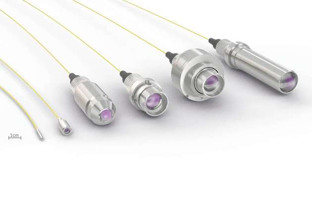 Der IDS3010 kann mit unterschiedlichen Sensorköpfen für unterschiedliche Einbaubedingungen, Materialoberflächen und Umgebungsbedingungen betrieben werden.
