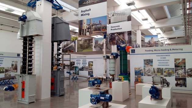 Entwickelt wird mitunter in den Bereichen Staubfiltration und Abwasserbehandlung.