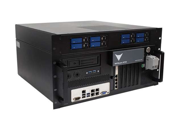 Der HPC DATALynx ATX3 mit dem Storage Add-On.
