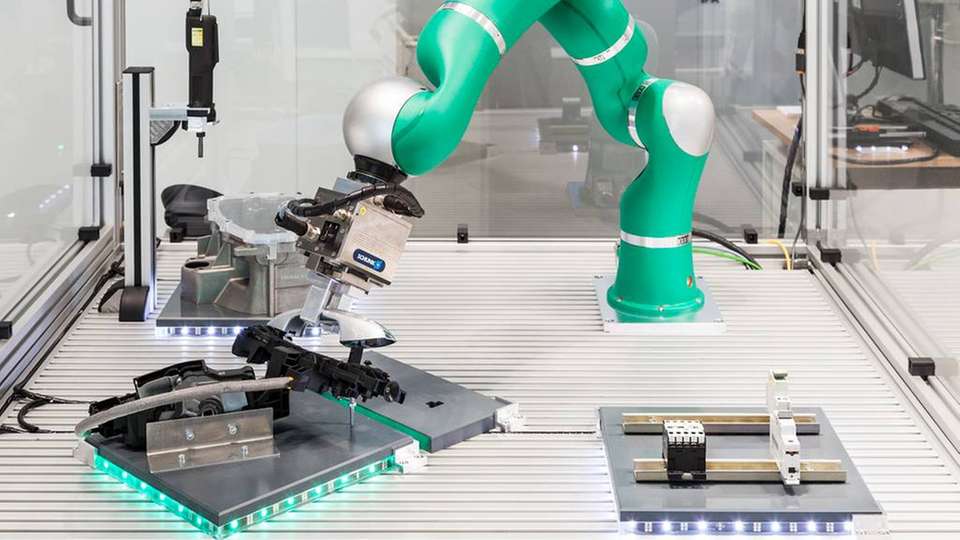 Mit der Softwarelösung Pitasc lassen sich verschiedenste Montageprozesse automatisieren.