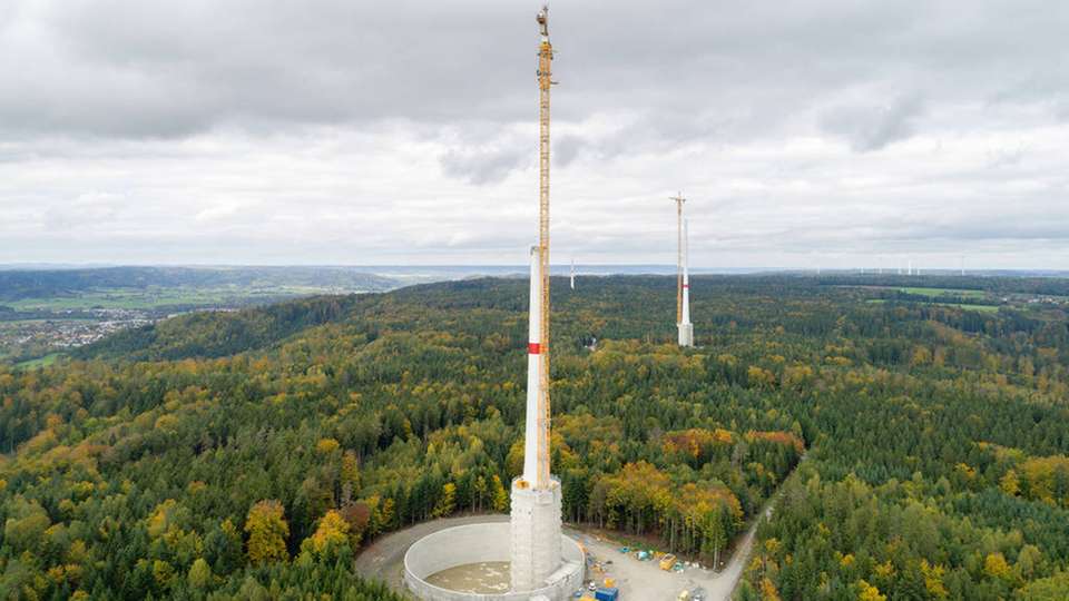 In Gaildorf bei Stuttgart stehen die höchsten Windenergieanlagen der Welt – verkabelt von Lapp.