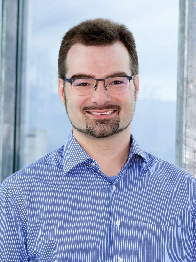 „Es gibt trotz aller Vorteile von Wireless keinerlei Einschränkungen in der Safety“, kommentiert Ronald Roither, Product Management HMI bei Sigmatek die Funktionalität des HGW1033.