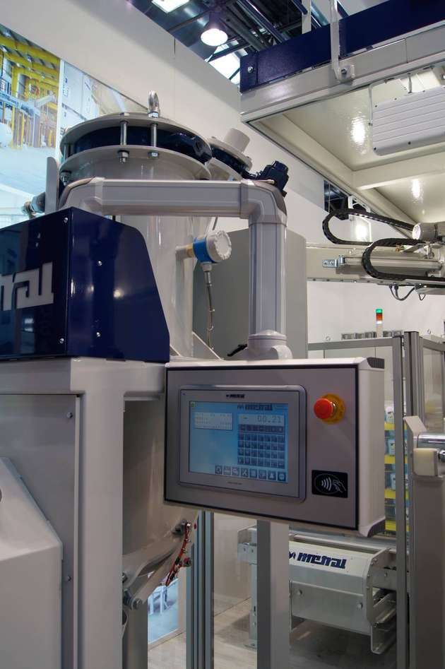 Die modularen MBOX-Verpackungsmaschinen von Metral sind auf hohe Verpackungsleistungen ausgelegt.
