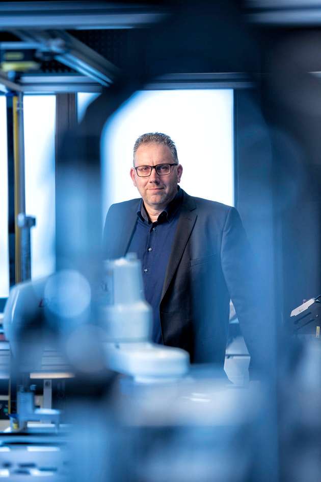 Edwin Jongedijk, Managing Director von ESPS: „Für uns sind die Sieben-Achsen-Cobots von Kassow Robots eine exzellente, zuverlässige und flexible Lösung für Industrieanwendungen.“
