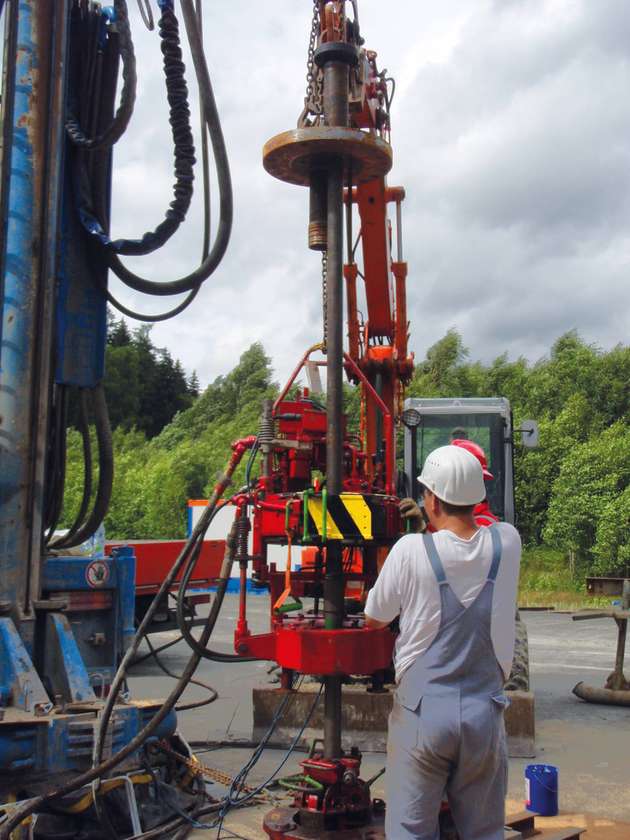 Die Exzenterschneckenpumpe eignet sich aufgrund des Rotor-Stator-Prinzips auch für das extrem salzhaltige, mehrphasige Medium im Elstertal.
